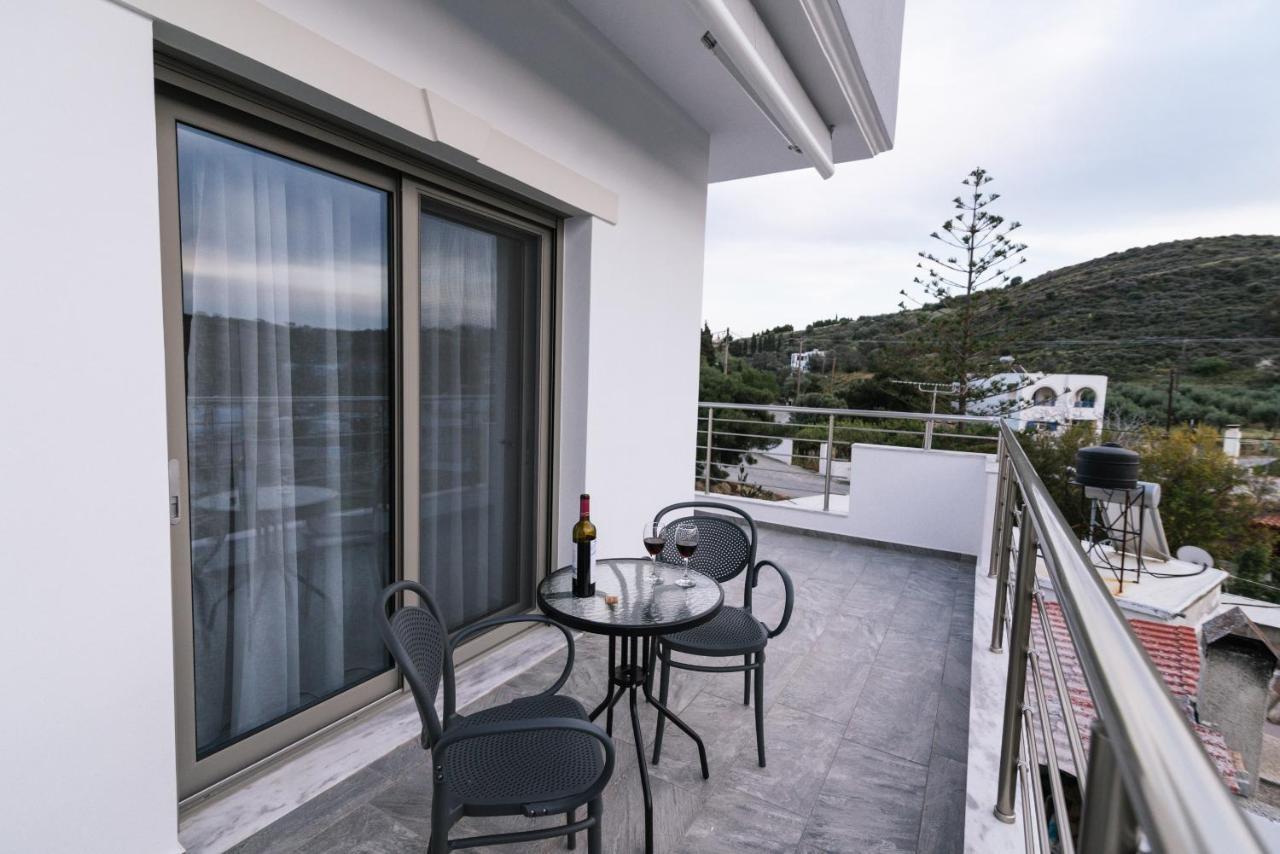 Lychnos Apartments Kamilárion Exterior foto